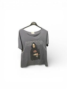Yeezy Women's Short-Sleeve Graphic Tee in Charcoal with Skull Artwork